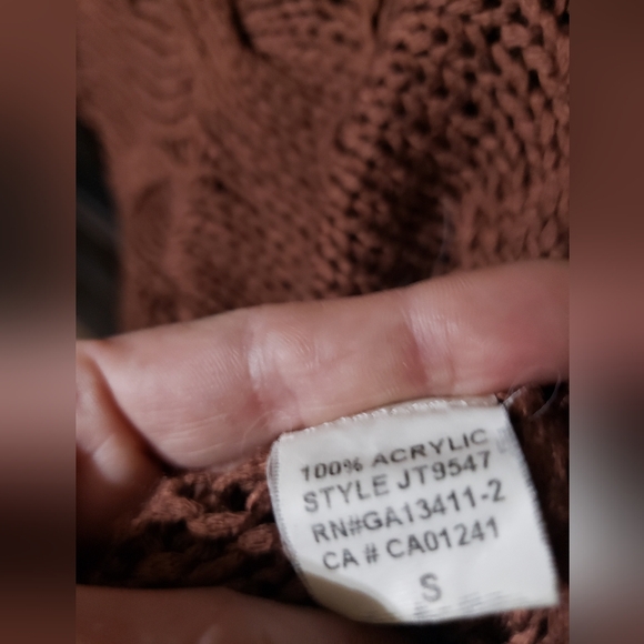 Cropped Open-Knit Crew Neck Sweater in Mauve - Picture 4 of 6